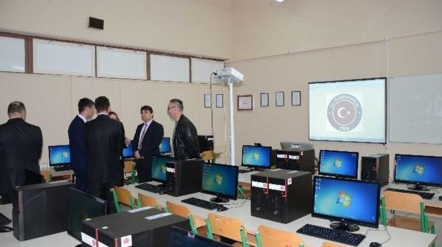 Tika Karadağ&rsquo;da Eğitim Alanında Desteğe Devam Ediyor