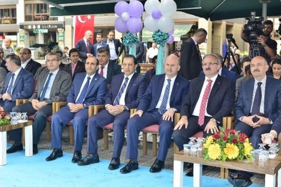 Yıldırım&rsquo;da Erguvan Bayramı