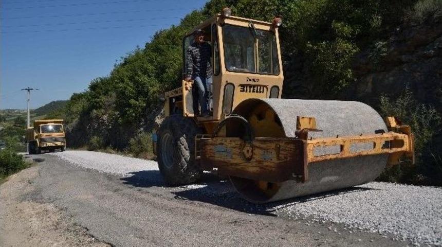 B&uuml;y&uuml;kşehir Belediyesi&rsquo;nin Yol &Ccedil;alışmaları Devam Ediyor