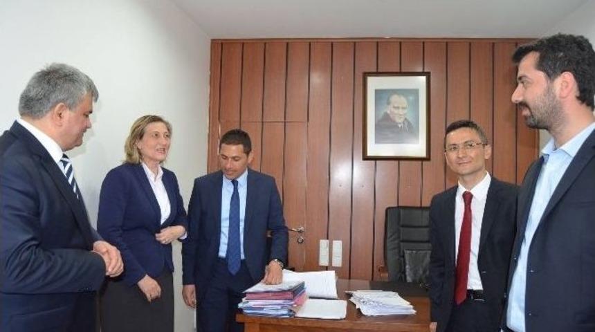 Faruk &Ccedil;aturoğlu: "tek Başıma Milletvekilliği Yapmam M&uuml;mk&uuml;n Değil"