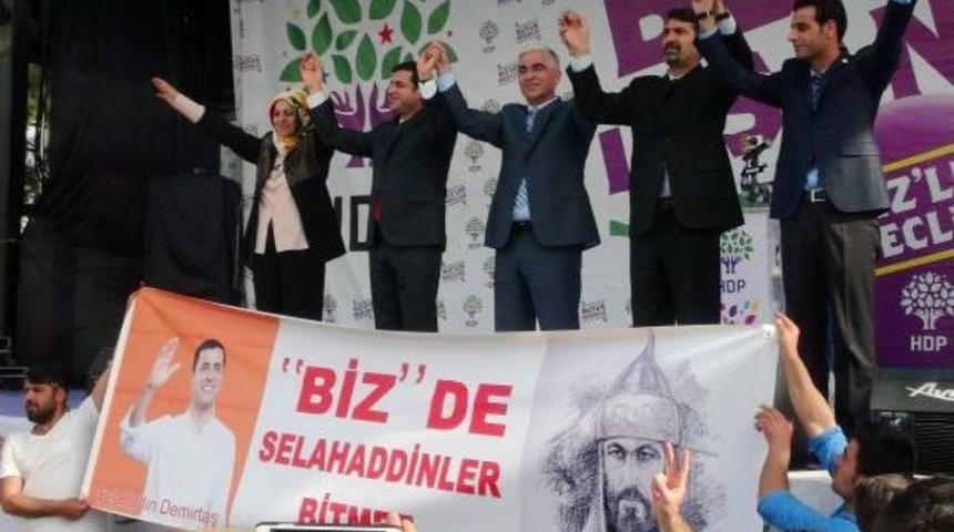 Demirtaş: &Ccedil;&ouml;z&uuml;m S&uuml;recinden Asla Vazge&ccedil;meyeceğiz