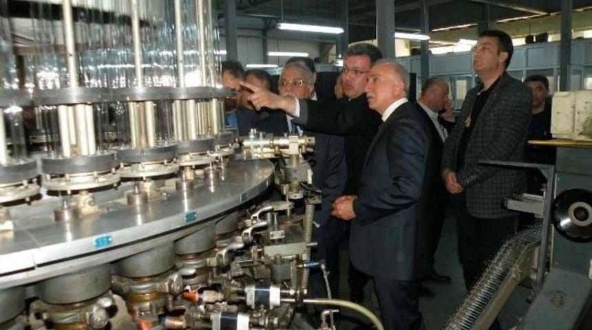 Om&uuml;&rsquo;de &lsquo;kamu-&uuml;niversite-sanayi İşbirliği&rsquo; &Ccedil;alıştayı