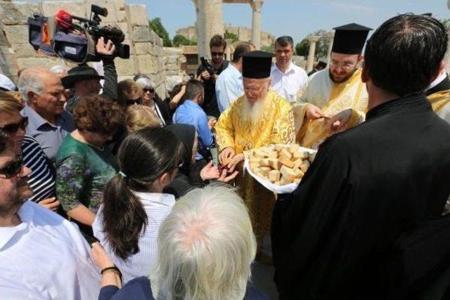 Bartholomeos, Selçuk'ta Aziz Ioannis Yortusu Ayinini Yönetti