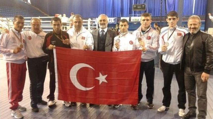 Milli Boks&ouml;rler Beş Madalya Kazandı