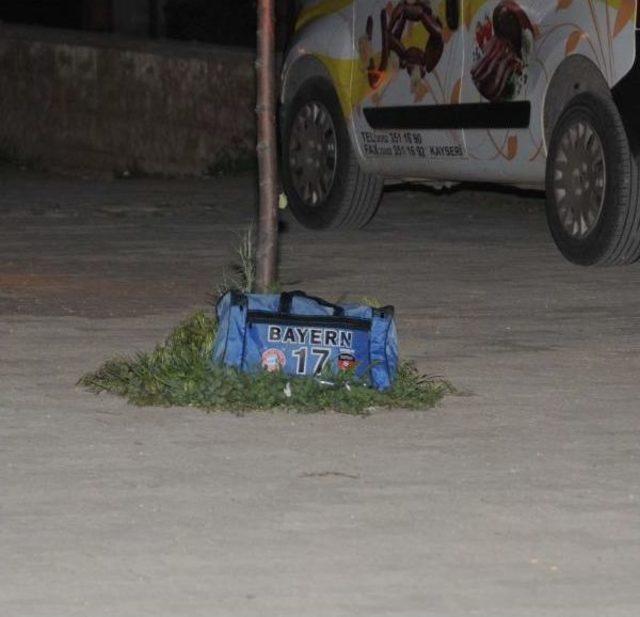 Gaziantep te Ş&uuml;pheli &Ccedil;anta Paniği 3