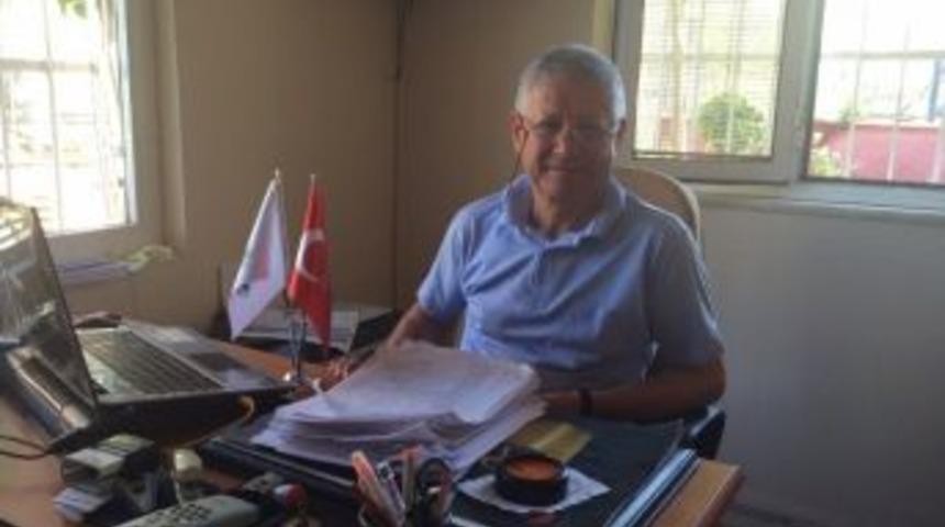 &Ouml;ren: &ldquo;kafeler K&uuml;lt&uuml;rel Sohbetlerin Yeri Olmalı&rdquo;