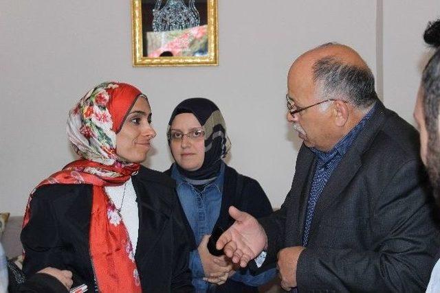 Taşkesenlioğlu, Aziziye’de Destek Turunda 1