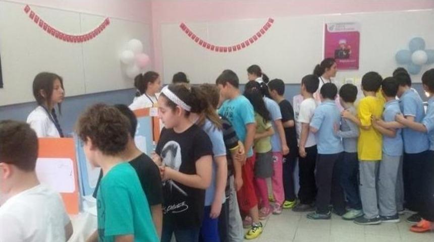 Salihli&rsquo;de T&uuml;bitak Bilim Fuarına Yoğun İlgi