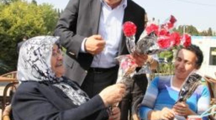 K&ouml;şker, Anneler G&uuml;n&uuml;&rsquo;n&uuml; Kutladı