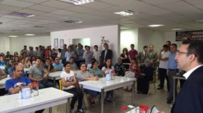 Ak Partili Aday Turhan: "hedefimiz En B&uuml;y&uuml;k 10 Ekonomi Arasına Girmek"