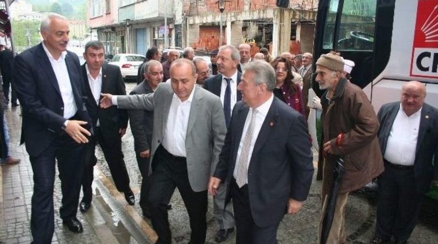 Vatandaşlar Chp Adayı Haluk Pekşen&rsquo;den Sorunlarına &Ccedil;&ouml;z&uuml;m İstiyor