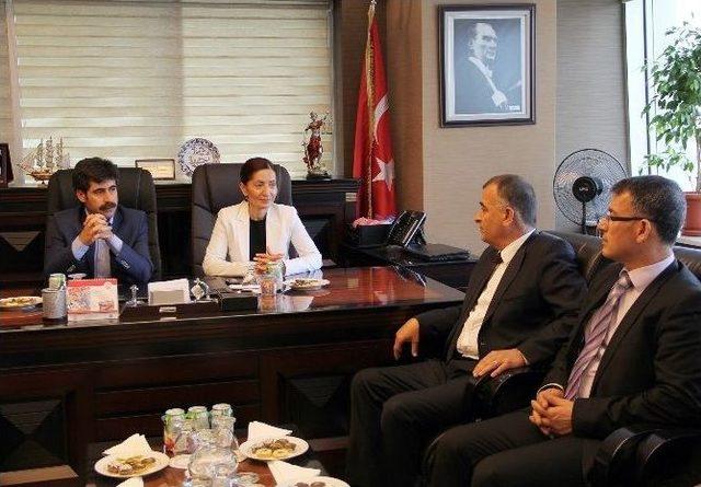 Avrupa Kürt İşverenler Birliği’nden Van Büyükşehir’e Ziyaret 3