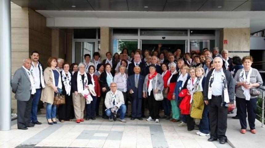 Tokat &Ouml;ğretmen Okulu Mezunlarından Başkan Kurt&rsquo;a Ziyaret