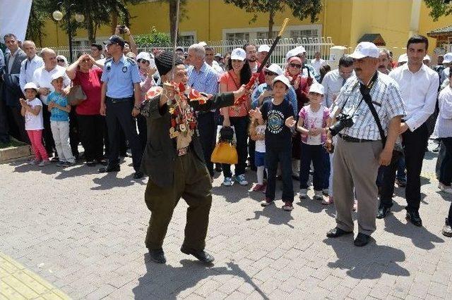 Mehteran Takımının Gösterisi İzleyicileri Coşturdu