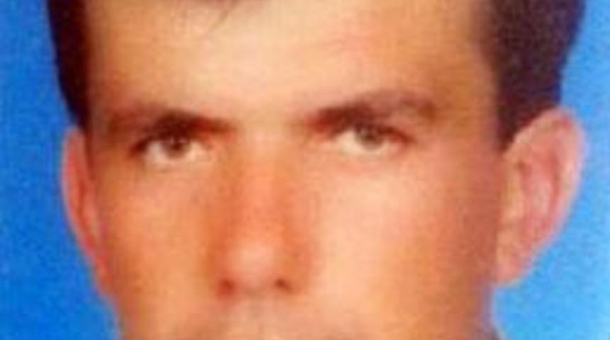 Arkadaşının Evini Taşırken Merdivenden D&uuml;ş&uuml;p &Ouml;ld&uuml;