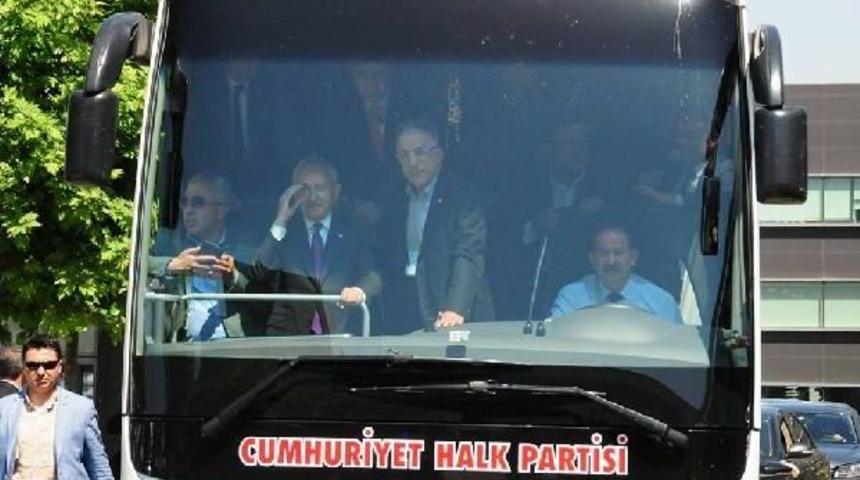 Kılı&ccedil;daroğlu İstanbul'da Se&ccedil;im Turu Yapıyor (1)
