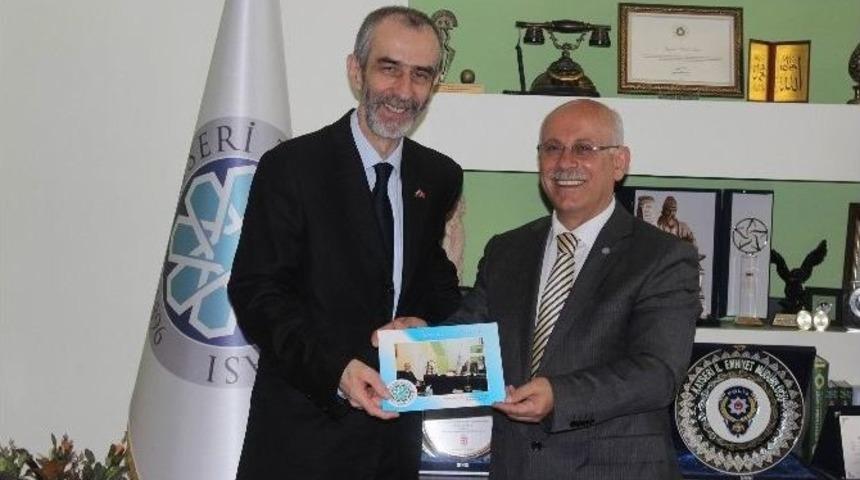 Slovenya B&uuml;y&uuml;kel&ccedil;isinden Kto&rsquo;ya Ziyaret