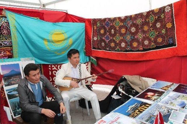 Bakan Kılı&ccedil; 8. Uluslararası &Ouml;ğrenci Buluşması&rsquo;na Katıldı 1