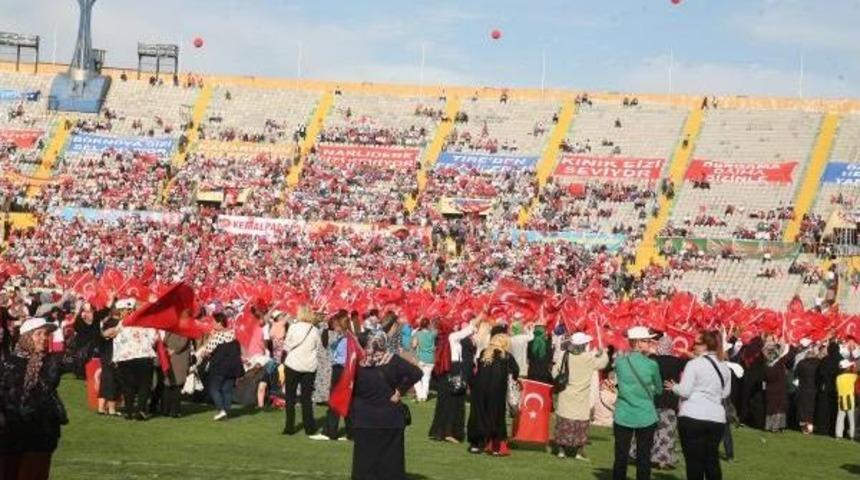 Cumhurbaşkanı Erdoğan Toplu A&ccedil;ılış T&ouml;renleri I&ccedil;in İzmir'de (2)