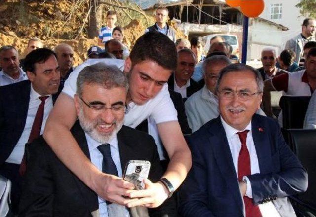 Bakan Taner Yıldız, Uşak ta Partisini Anlattı (3) 1