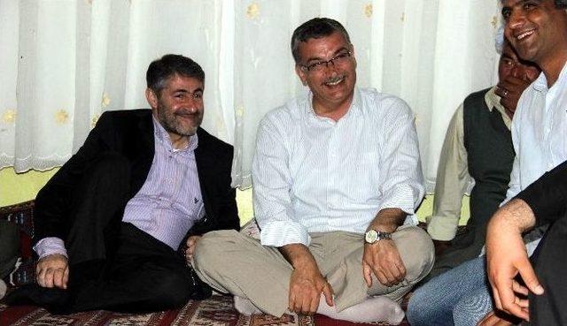 Ak Parti’li Nebati, Şanlıurfa’da En Ücra Köşelere Giderek Sorunları Dinliyor