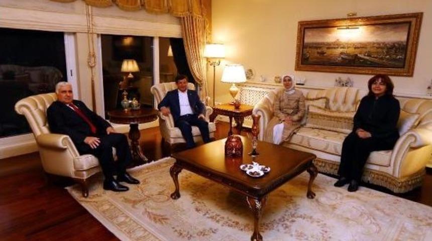 Başbakan Davutoğlu'ndan Genelkurmay Başkanı &Ouml;zel'e Ge&ccedil;miş Olsun Telefonu