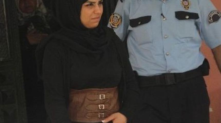 Suriyeli Kadını Kayınbabası Darp Etti