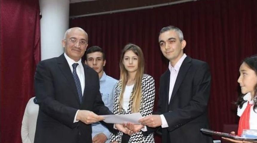 Oyuncak Acısı Yarışmada Birinci Yaptı