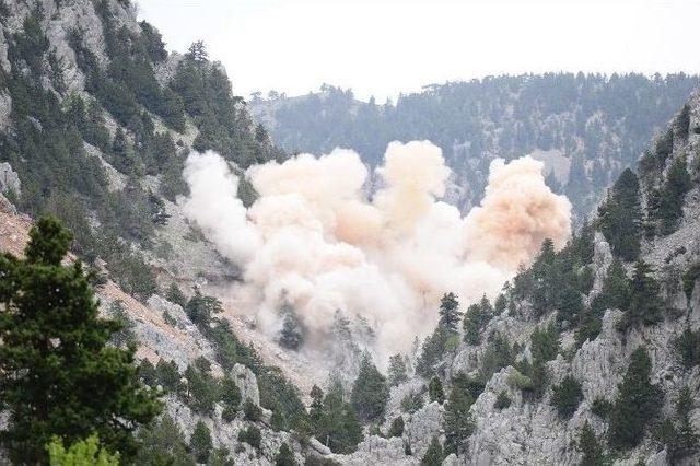 Karaisalı-kızıldağ Yolu İçin Geri Sayım Başladı