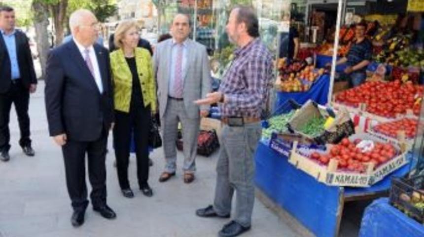 Başkan Yaşar, Bilgehan&rsquo;la Esnaf Ziyaretinde