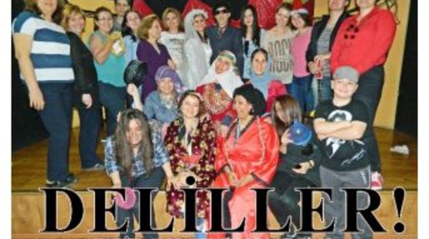 T&uuml;rkiye&rsquo;nin İlk Tiyatrocu &Ouml;ğretmenleri