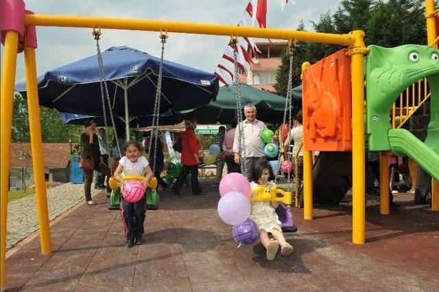 İzmit Belediyesi Şirintepe&rsquo;ye Park Yaptı 1