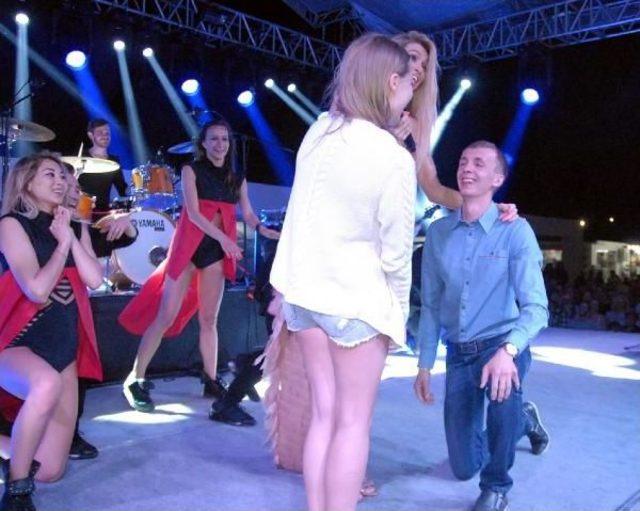 Ruslar, Zafer Bayramı nı Kutladı 1