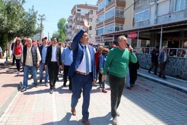 Chp’Li İnce, Akdoğan’A: Dolmabahçe’De Aynı Sehpanın Etrafında Fotoğraf Veren Sen Değil Misin?