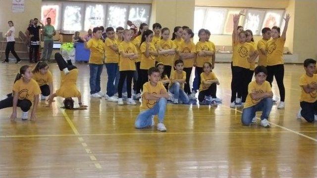 Geleneksel Çocuk Oyunları Şenliği Yapıldı