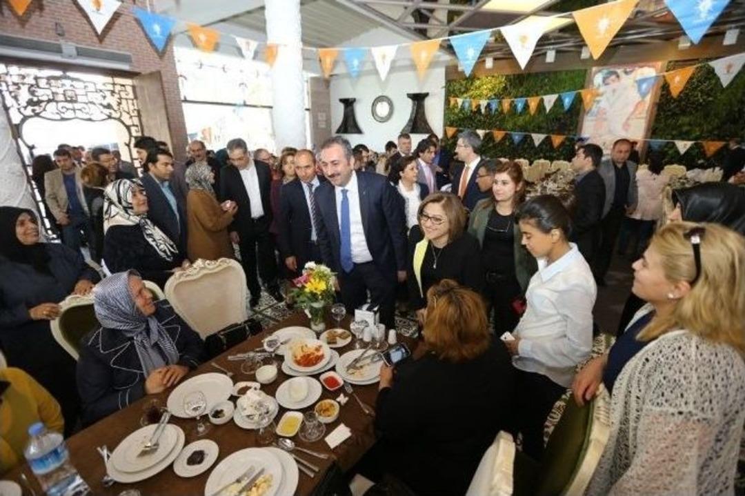 Fatma Şahin, Annelerle Bir Araya Geldi