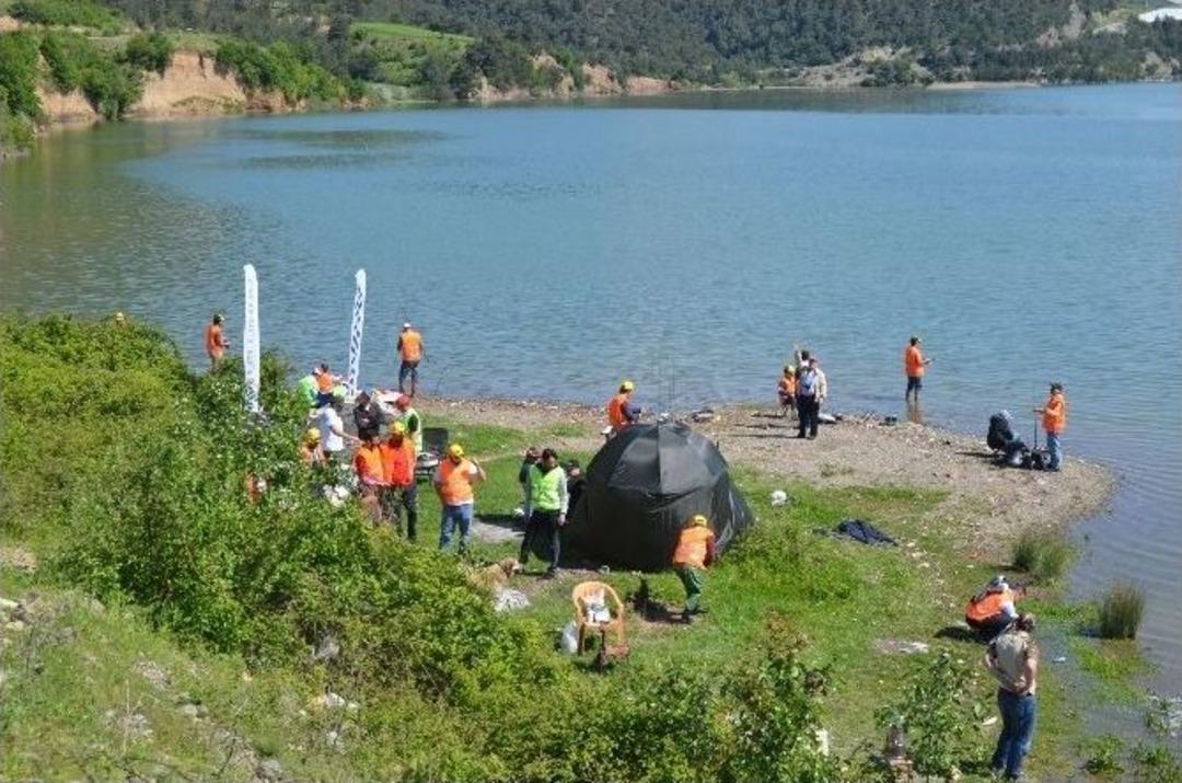 Amat&ouml;r Balık&ccedil;ılar Yarıştı