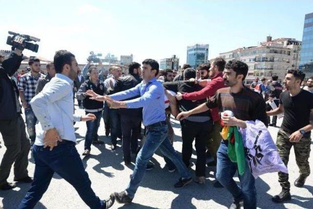 Taksim’De Ferinaz Eylemine Polis Müdahalesi