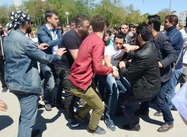 Taksim’De Ferinaz Eylemine Polis Müdahalesi