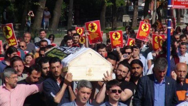 Kadık&ouml;y&rsquo;De &Ouml;ld&uuml;r&uuml;len Bahadır &Ouml;ğretmen, Edirne de Toprağa Verildi 3