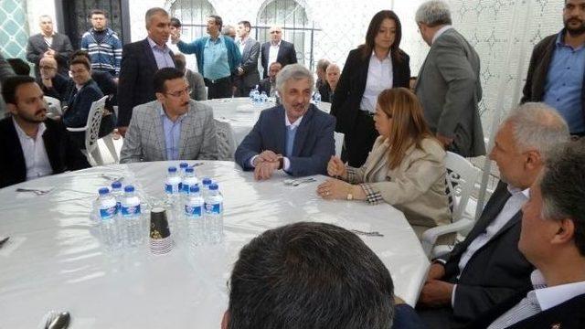 Ak Parti Heyeti, Aşağı &Ouml;r&uuml;şk&uuml;&rsquo;de Mevlit Programına Katıldı 1