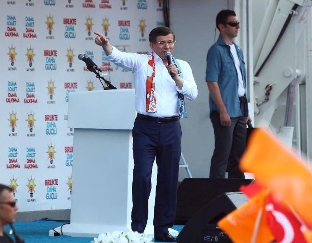 Başbakan Davutoğlu&rsquo;ndan Kılı&ccedil;daroğlu&rsquo;na 4 Yıl Tepkisi