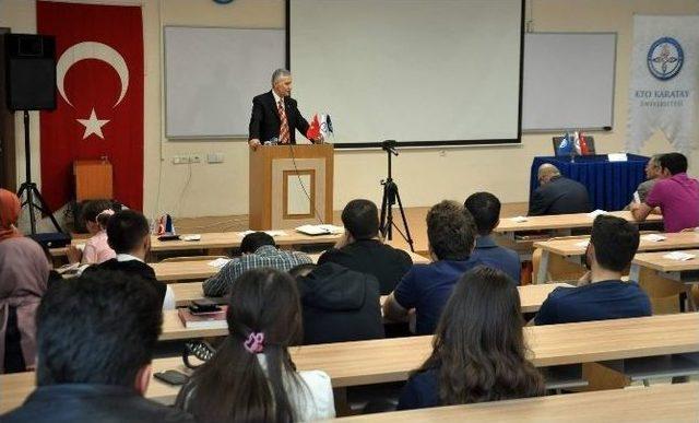 Kto Karatay Üniversitesi’nde “manevi Değerler” Konulu Konferans