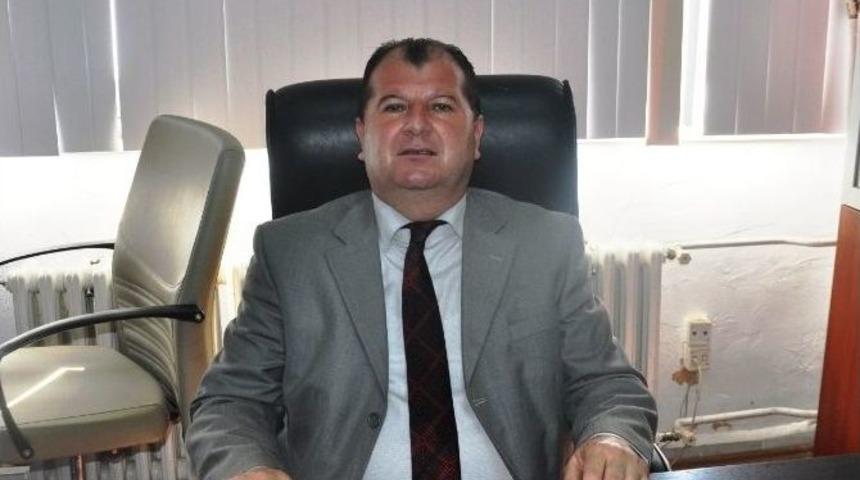 Nk&uuml; Ziraat Fak&uuml;ltesi Tarla Bitkileri B&ouml;l&uuml;m Başkanı Prof. Dr. Fadul &Ouml;nemli: