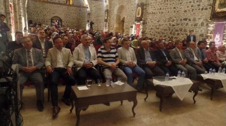 Senai Demirci, Annenin &Ouml;nemini Anlattı