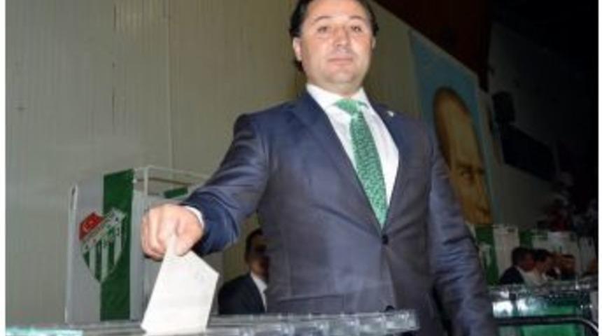 Bursaspor&rsquo;da Mesut Mestan Adaylıktan &Ccedil;ekildi