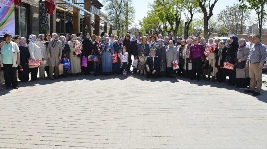 Başkan Ata&ccedil; Şehit Annelerini Ağırladı