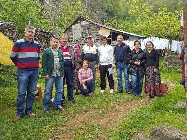 Velilerin Okula Gelmesini Beklemeyen Müdürden Velilere Evde Ziyaret