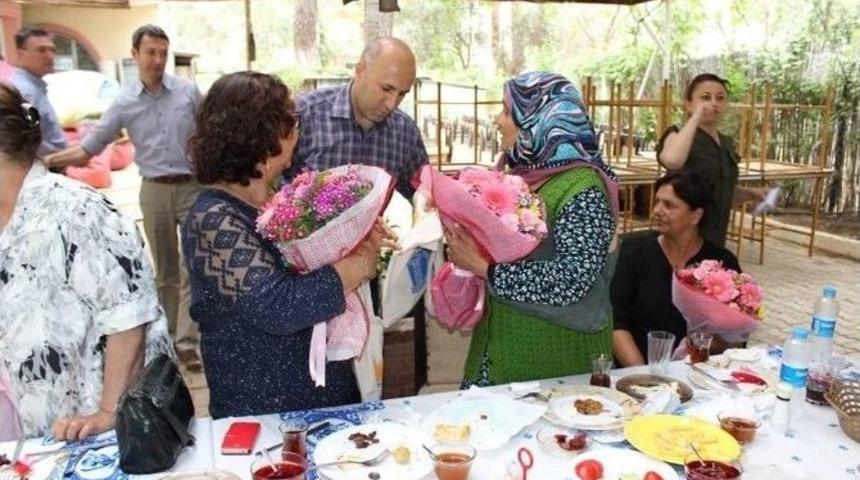 Didim&rsquo;de Şehit Aileleri Unutulmadı