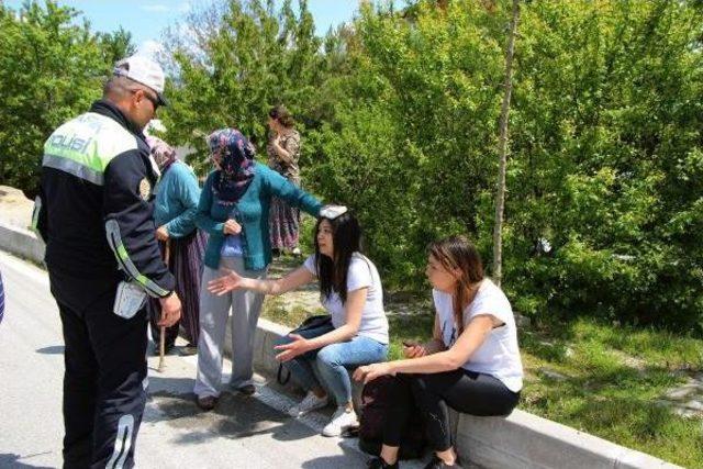 Takla Atan Otomobilden Kurtuldu, Hasara Üzüldü